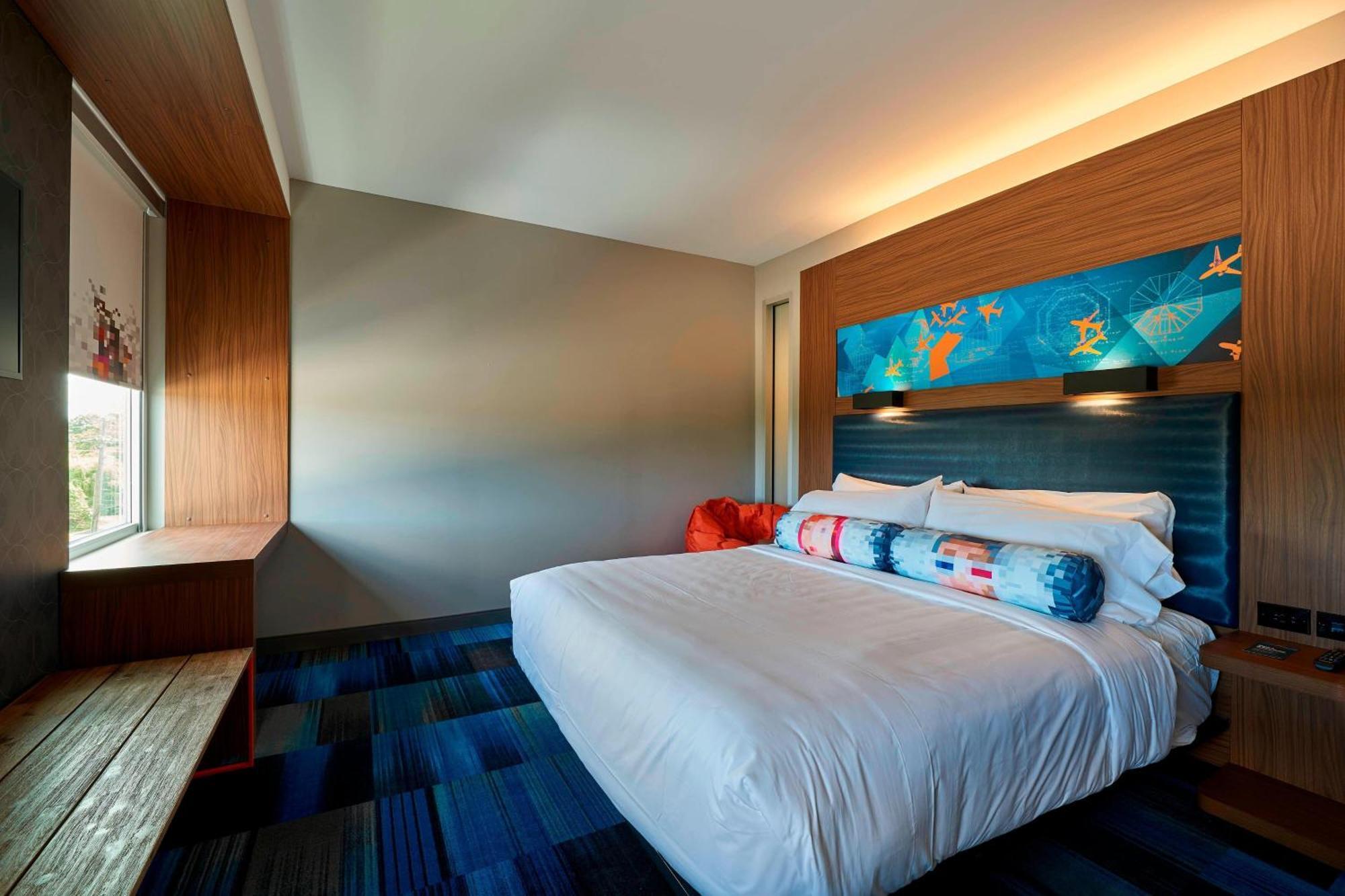 Hotel Aloft Cleveland Airport à North Olmsted Extérieur photo