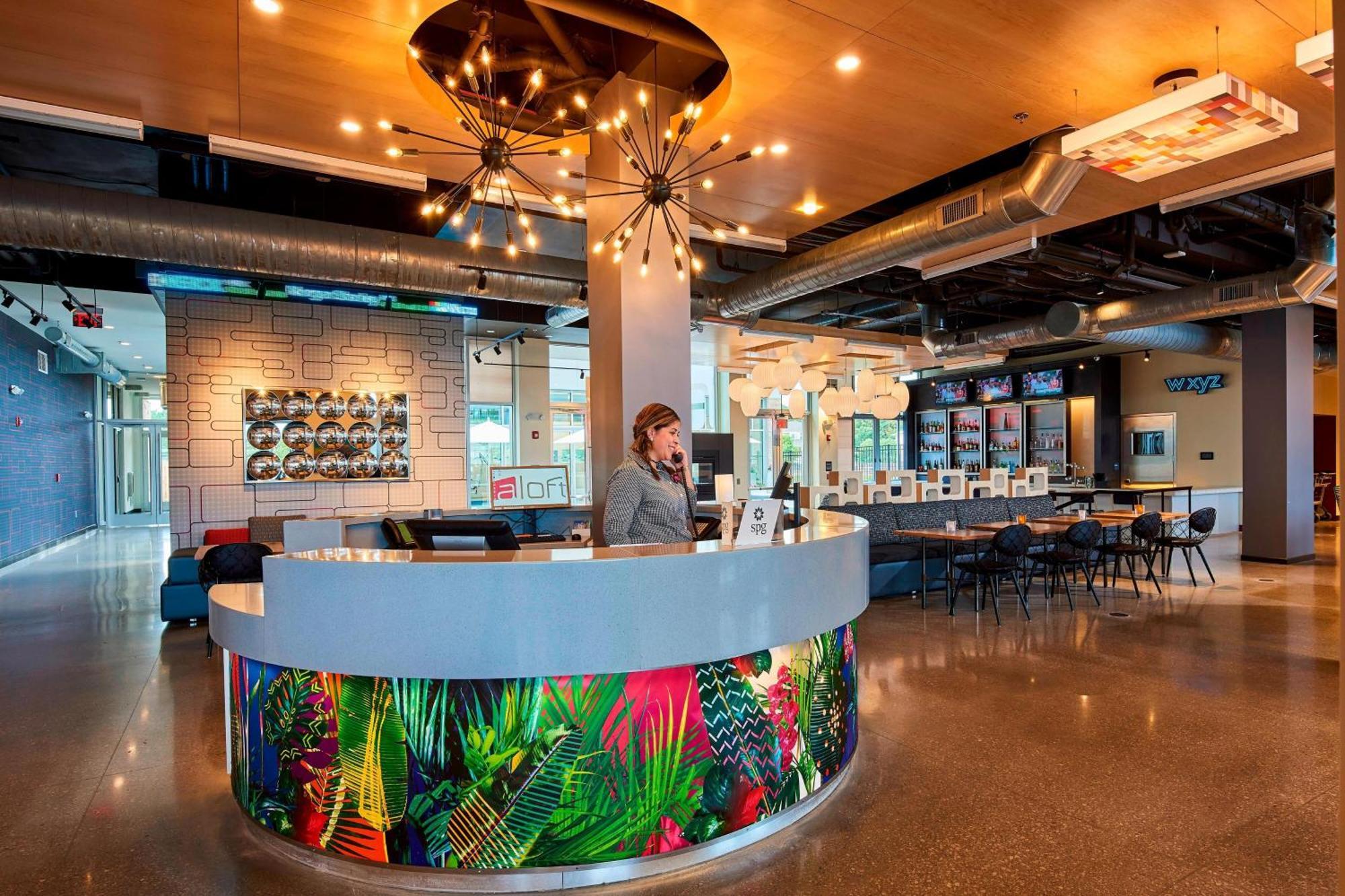 Hotel Aloft Cleveland Airport à North Olmsted Extérieur photo